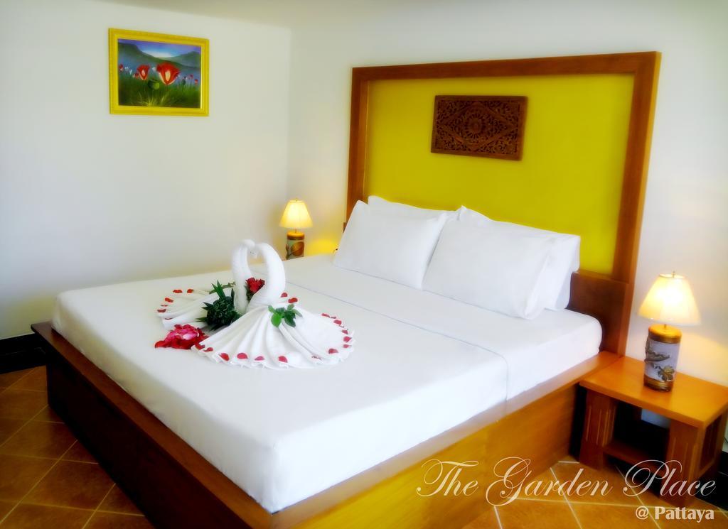 The Garden Place Pattaya Exterior photo