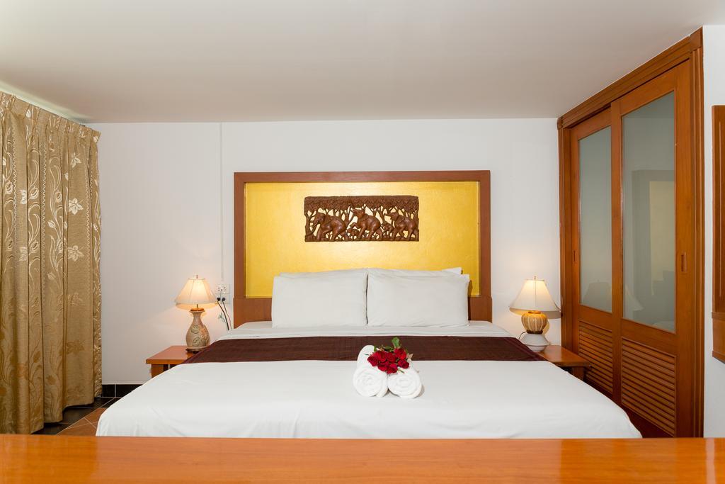 The Garden Place Pattaya Exterior photo