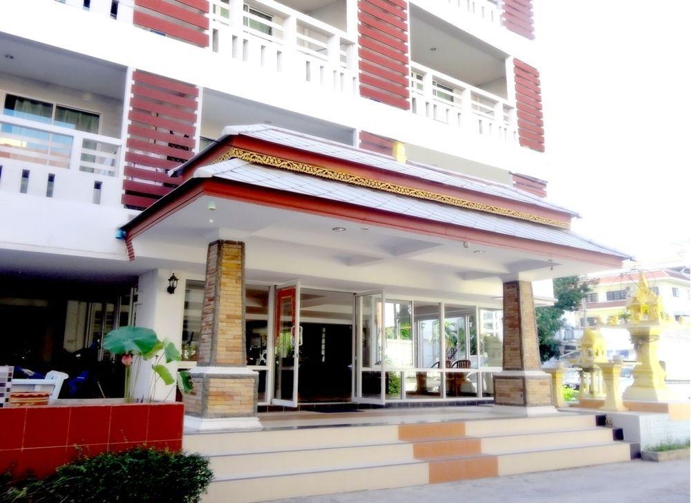 The Garden Place Pattaya Exterior photo